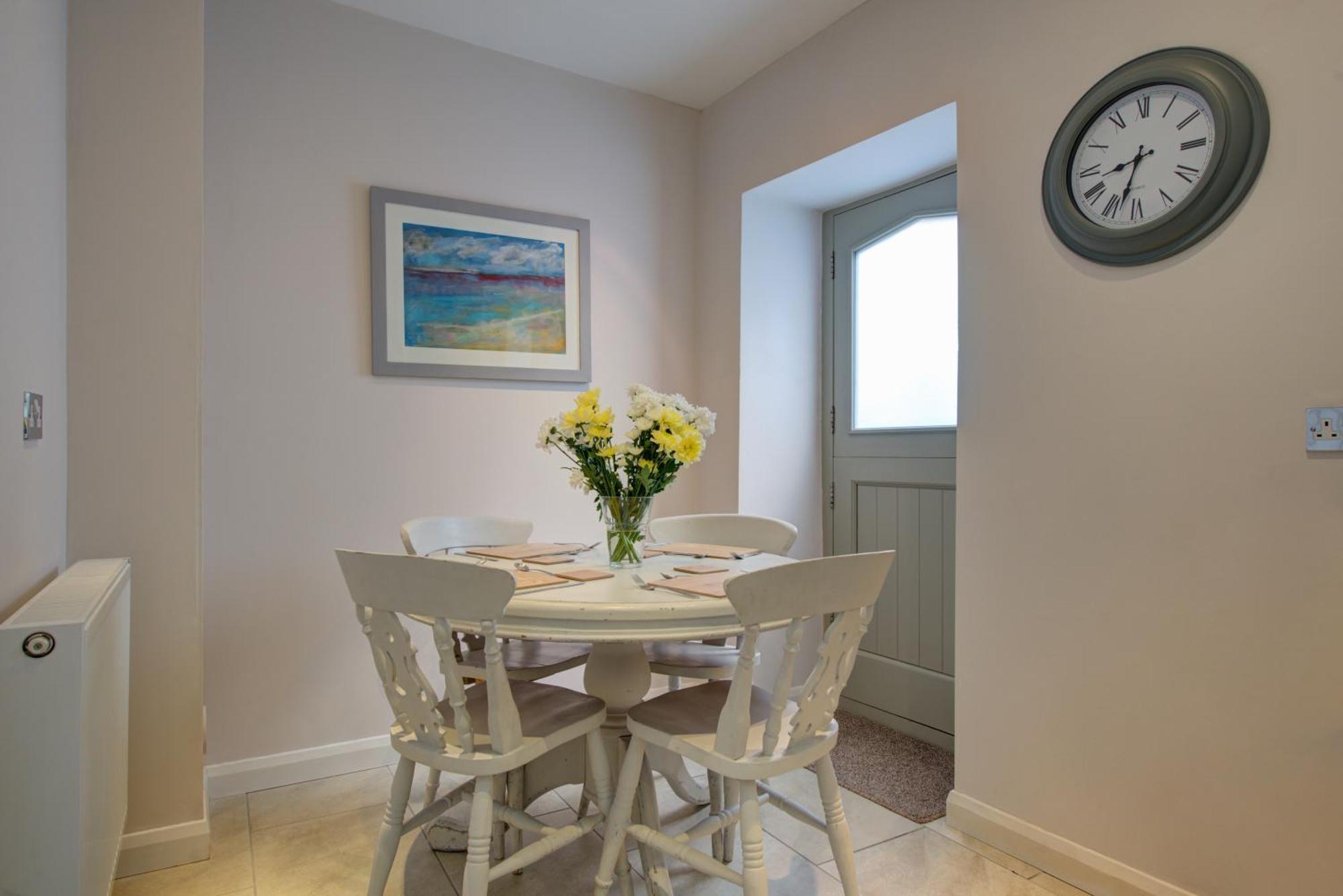 Spacious 2-Bed Home - Exposed Beams & Fast Internet Included Stamford Dış mekan fotoğraf